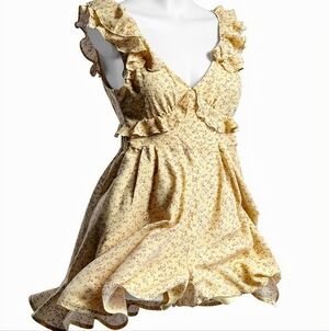 Floral Ruffle Sleeve Romper